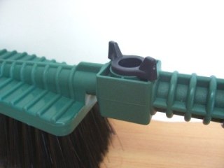 Zmiotka samochodowa z wyjściem na wąż