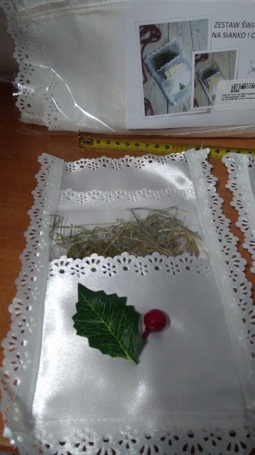 Poduszka na sianko i oplatek ZS2A