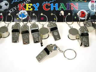 Brelok 12szt. gwizdek metalowy