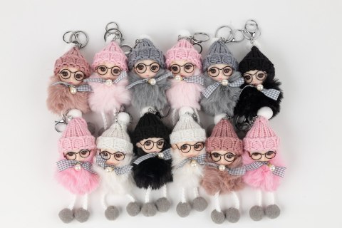 Brelok laleczka 16cm B-2394