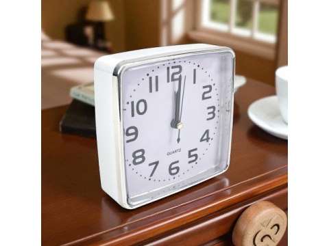Budzik analogowy kwadratowy a5832