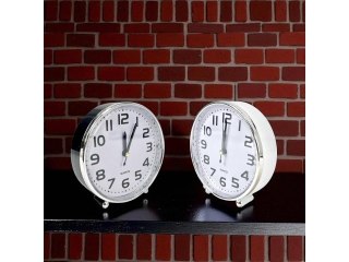 Budzik analogowy okrągły a5831