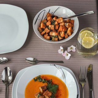 Miseczka do zup deserów i przekąsek Wstęga 17,5 cm